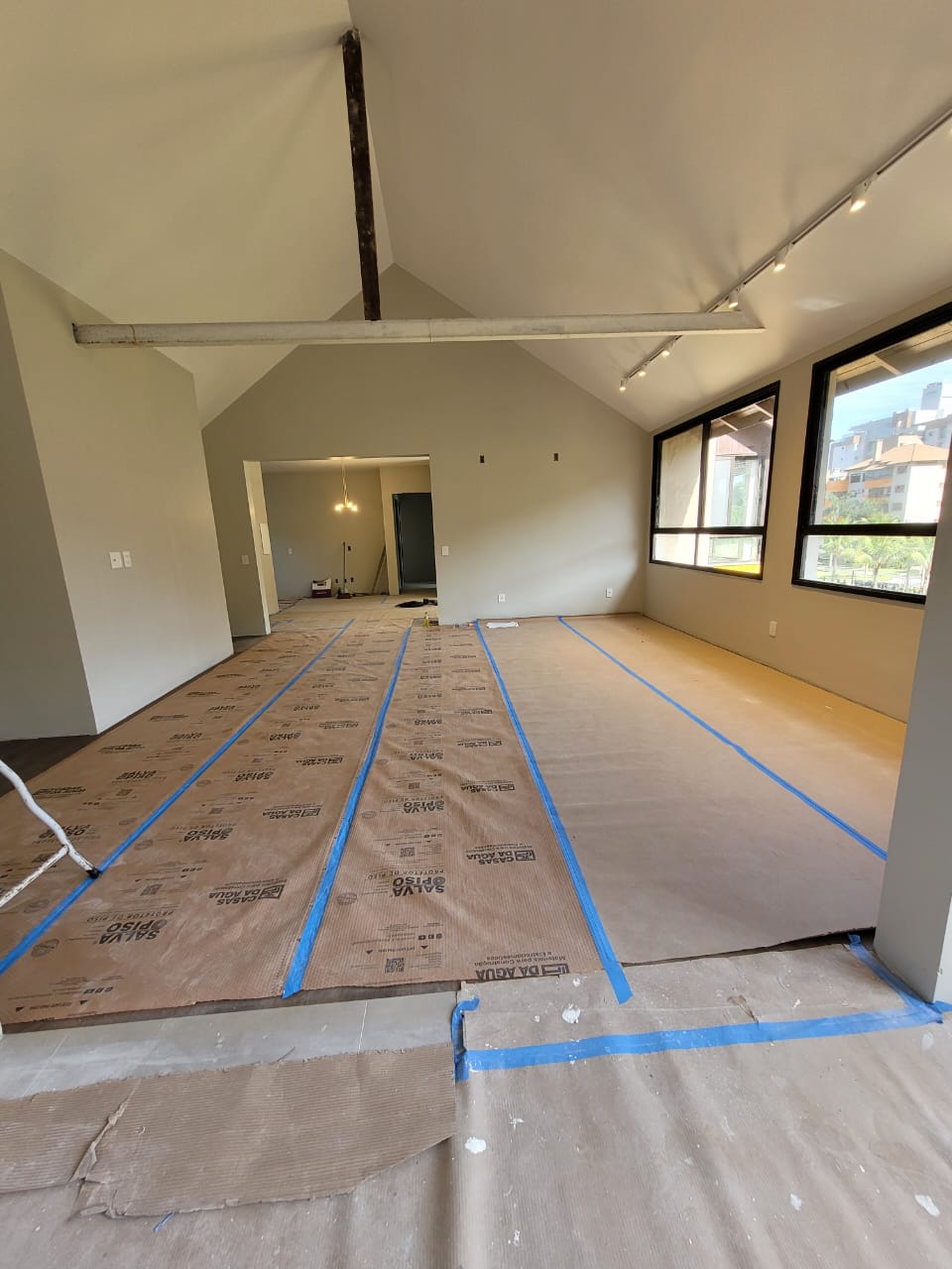 WhatsApp Image 2025-06-02 at 21.44.39 (2)