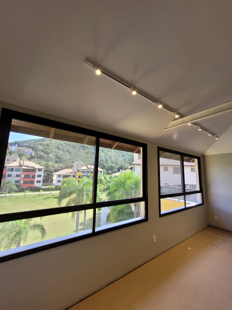 WhatsApp Image 2025-06-02 at 21.44.40